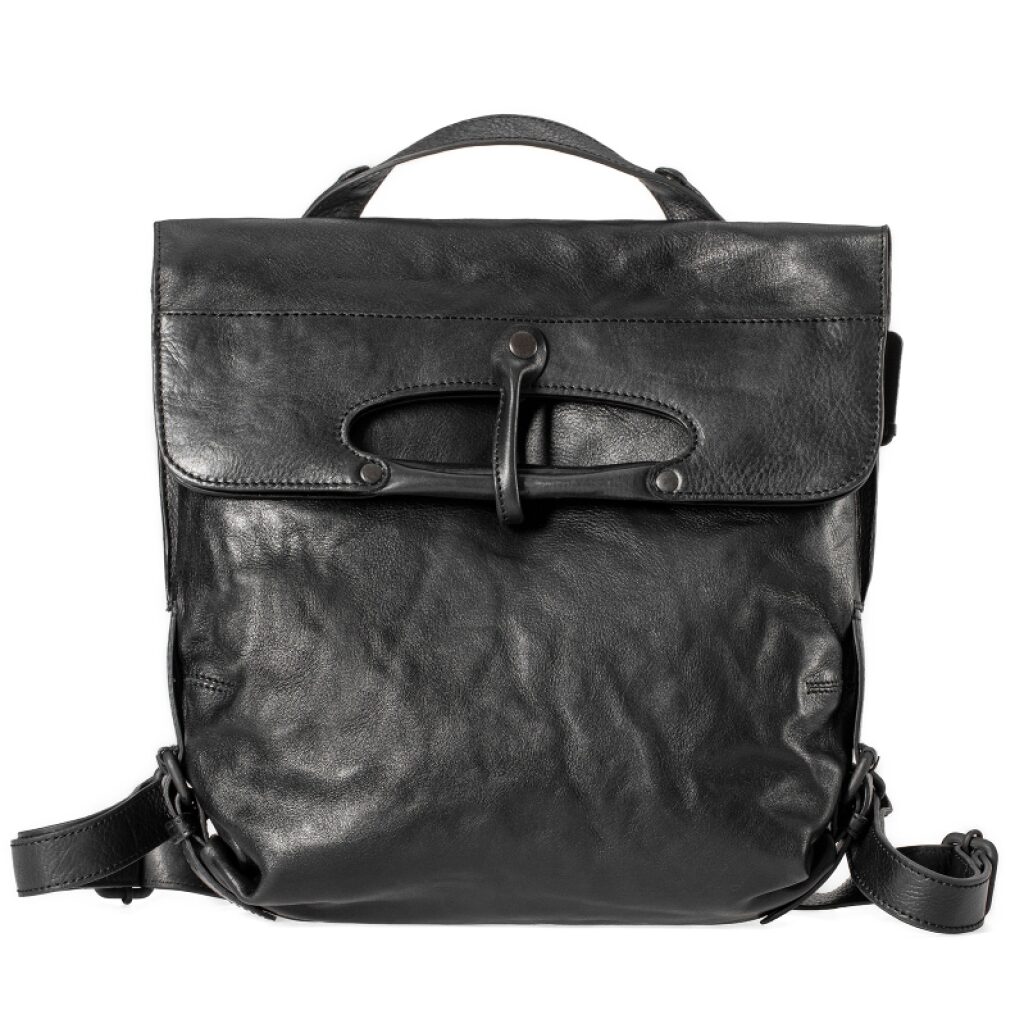 aunts & uncles
                     kožený kabelkový batoh 2v1
                     Grandma´s Luxury Club Mrs. Mince Pie 40347-0
                     černý