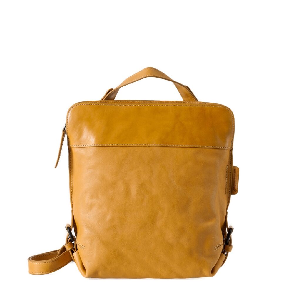 aunts & uncles
                     kožený kabelkový batoh 2v1
                     Grandma´s Luxury Club Mrs. Crumble Cookie 40367-3
                     žlutý