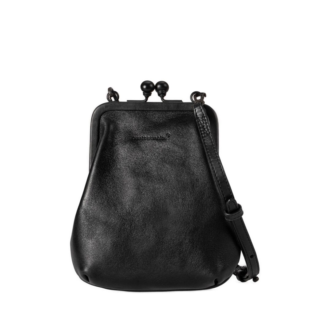 aunts & uncles
                     dámská kožená kabelka do ruky i přes rameno
                     Grandma´s Luxury Club Mrs. Sugar Pop 40454-0
                     černá
