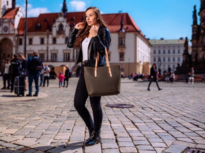 Shopper kabelka Bugatti