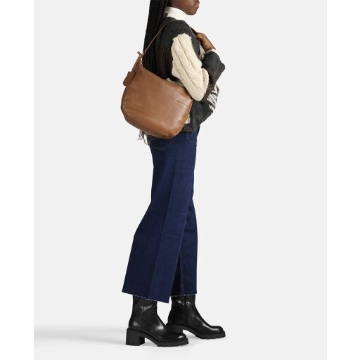 BURKELY Kožená kabelka přes rameno Natural Norah 1000812.04.24 koňaková modelka