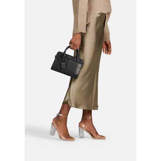 BURKELY Kožená kabelka do ruky i přes rameno Cool Colbie 1000850.29.10 černá modela