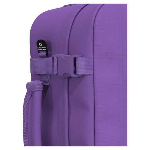 CabinZero Batoh do letadla 40x30x20 Classic 28L 082601 fialový  přezka