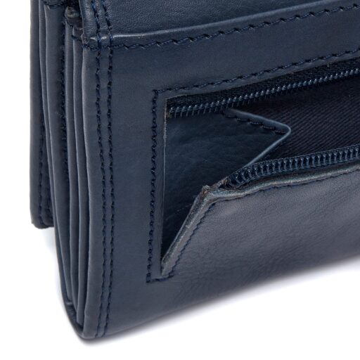 The Chesterfield Brand Dámská kožená peněženka RFID Avola C08.050510 modrá