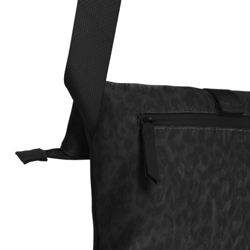 Daniel Ray crossbody kabelka Ganspan DRS16.1685.00 černá detail zadní strana