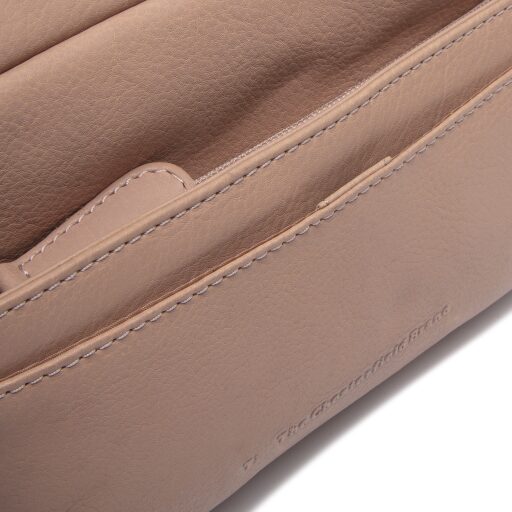 The Chesterfield Brand Dámská kabelka přes rameno Liora C48.142009 světle růžová detail