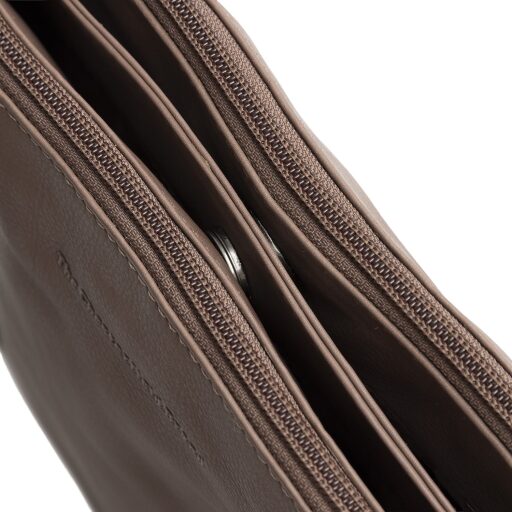The Chesterfield Brand Dámská kabelka přes rameno Marvos C48.142440 hnědá na magnet