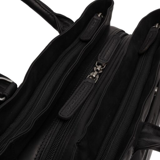 Dámská kožená business kabelka do ruky i přes rameno The Chesterfield Brand Passau C48.129800 černá detail dvojcestného zipu