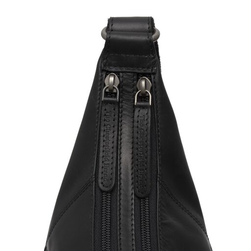Dámská kožená hobo kabelka přes rameno - crossbody The Chesterfield Brand Arlette C48.129200 černá - hlavní přihrádky na zip