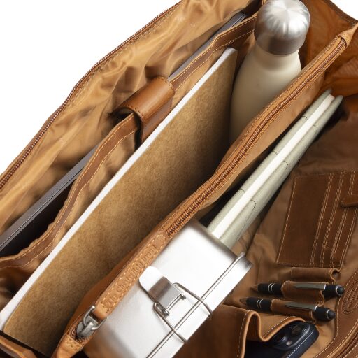 The Chesterfield Brand Dámská kožená kabelka Isara C40.111031 koňaková na notebook