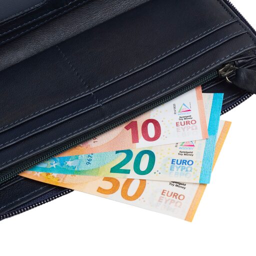 The Chesterfield Brand Dámská kožená peněženka RFID Mirelle tmavě modrá na bankovky
