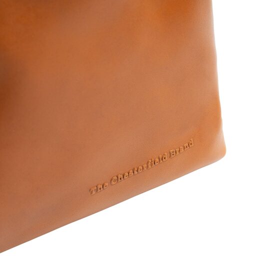 The Chesterfield Brand Dámský kožený batoh do města Amanda C58.014731 koňak logo