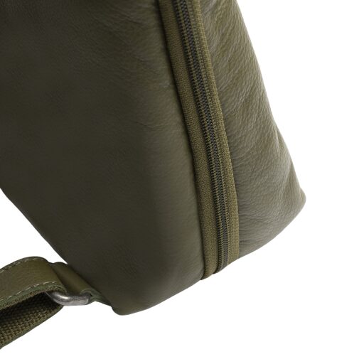 The Chesterfield Brand dámský kožený batoh do města Elara C58.034802 olivový detail