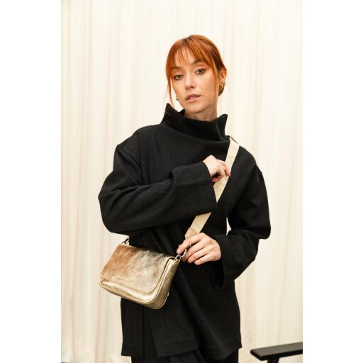 BURKELY Kožená crossbody kabelka Always Ava 1001204.65.67 zlatá jako crossbody