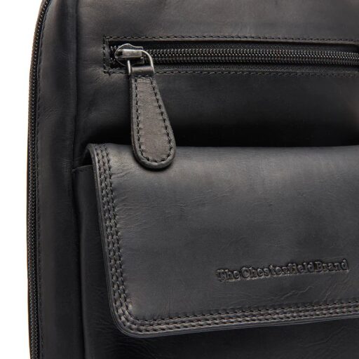 The Chesterfield Brand kožená crossbody taška Turella C58.071400 černá přední kapsa