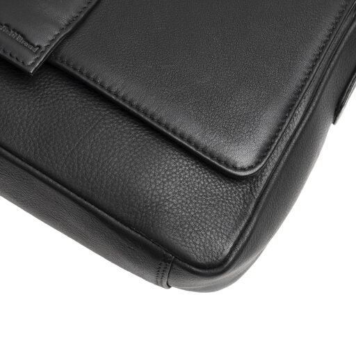 The Chesterfield Brand Kožená kabelka přes rameno Zora C48.144400 černá detail