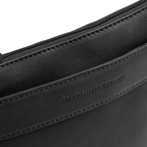 The Chesterfield Brand kožená kabelka přes rameno Trenton C48.144100 černá logo