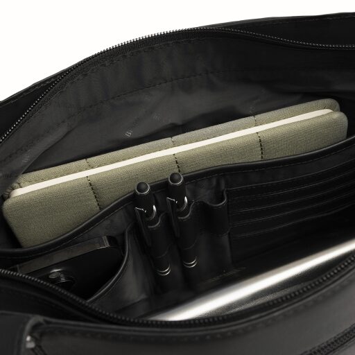 The Chesterfield Brand Kožená shopper kabelka Anira C38.023100 černá vnitřní přihrádky