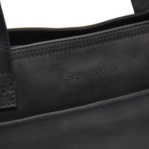 The Chesterfield Brand Kožená kabelka na notebook 15" Adana C38.021900 černá logo