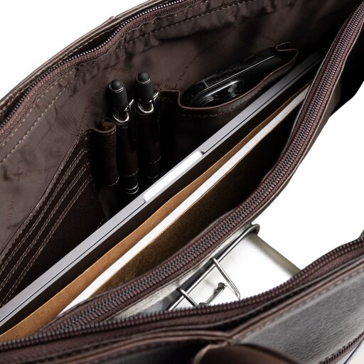 The Chesterfield Brand Kožená shopper kabelka Vespera C38.023001 hnědá vnitřní přihrádky