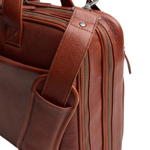 The Chesterfield Brand Kožená taška na notebook 15" Venturo C40.110831 koňaková polstrovaný ramenní popruh