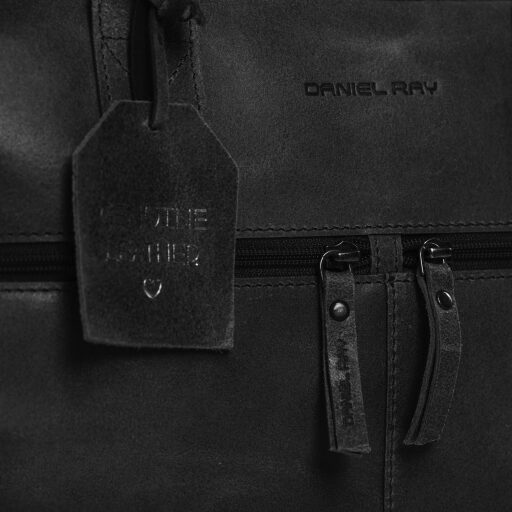 DANIEL RAY kožená taška přes rameno na notebook  Goulburn DRL 16.1560.00 černá detail