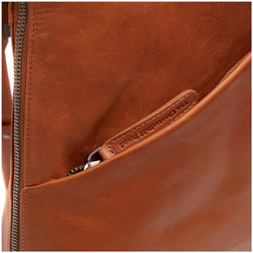 The Chesterfield Brand Dámský kožený batoh do města Amanda C58.014731 zipová přihrádka na přední straně