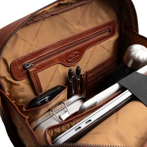The Chesterfield Brand Kožený batoh na notebook Marvello C58.035031 koňakový vnitřní přihrádky