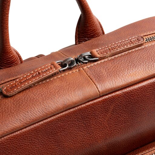 The Chesterfield Brand Kožený batoh na notebook Marvello C58.035031 koňakový dvoucestný zip