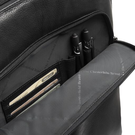 The Chesterfield Brand Kožený batoh na notebook Roswerra C58.034900 černý přední přihrádka