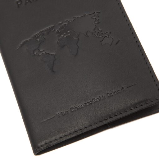 Kožený obal na cestovní pas koňakový The Chesterfield Brand C08.048800 černý detail