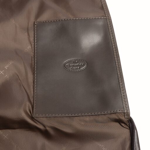 The Chesterfield Brand kožený obal na oblečení Carson C20.006601 hnědý detail