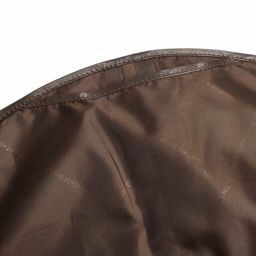 The Chesterfield Brand kožený obal na oblečení Carson C20.006601 hnědý průstřih na ramínko