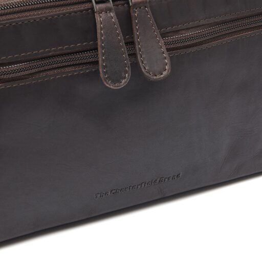 The Chesterfield Brand Kožená kosmetická taška Trevia C08.054201 hnědá logo