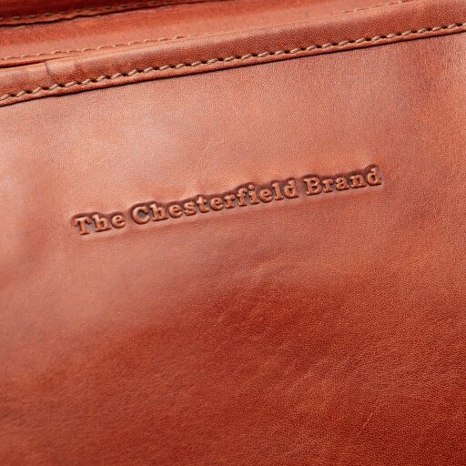 The Chesterfield Brand Kožená kabelka na notebook 15 Ferrera C38.021631 koňaková logo