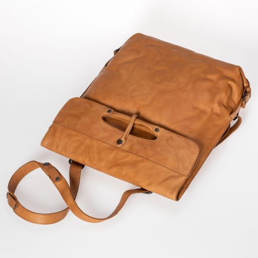 Designová kožená kabelka-batoh 2v1 Mrs. Apple Strudel Grandma´s Luxury Club aunts & uncles