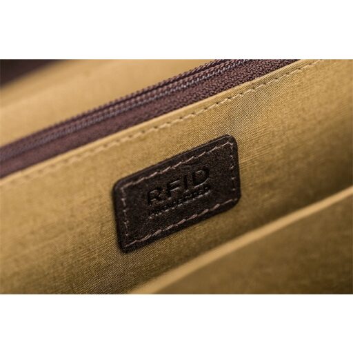 BURKELY Zipová kožená peněženka RFID Vintage Charly 9008405.22.20 hnědá