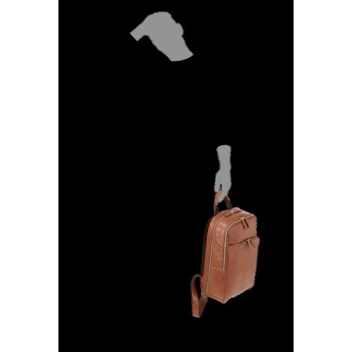 PICARD Pánský kožený batoh na notebook s USB Buddy 4636 koňak v ruce