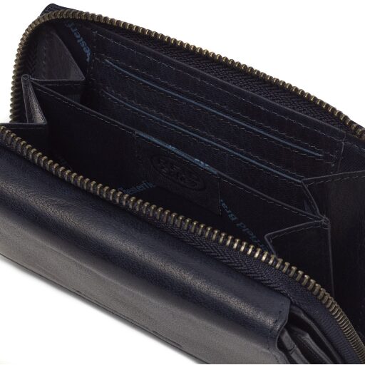 The Chesterfield Brand Dámská kožená peněženka RFID Rhodos C08.044510 tmavě modrá - otevřená