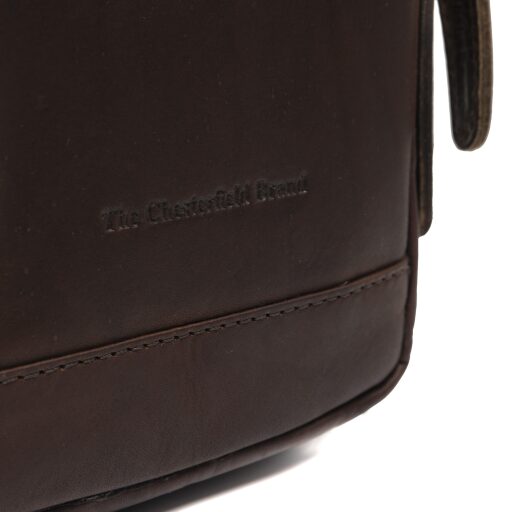 The Chesterfield Brand Kožená crossbody taška Riga C58.028401 hnědá logo