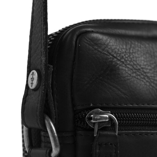 The Chesterfield Brand Kožená taška na doklady a telefon Hamilton C48.116300 černá