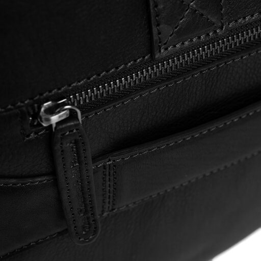The Chesterfield Brand Kožená taška na notebook 15,6" Ethan C40.104000 černá