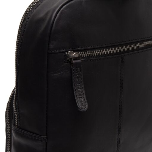 The Chesterfield Brand Kožený batoh crossbody Peru C58.031300 černý - detail zipové přihrádky