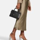 BURKELY Kožená kabelka do ruky i přes rameno Cool Colbie 1000850.29.10 černá modela