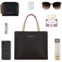 Bugatti kabelka Tote Bag Mini Ella 49664302 tmavě hnědá obsah