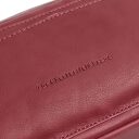 The Chesterfield Brand Dámská kabelka přes rameno Liora C48.142018 vínově červená logo