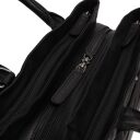 Dámská kožená business kabelka do ruky i přes rameno The Chesterfield Brand Passau C48.129800 černá detail dvojcestného zipu