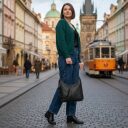 DANIEL RAY dámská kožená kabelka do ruky i přes rameno Mudgee DRL16.1618.00 černá na modelce
