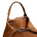 The Chesterfield Brand Dámský kožený batoh do města Manchester C58.014131 koňakový karabina