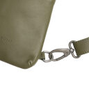 The Chesterfield Brand Kožená crossbody taška Isley C58.034702 olivová detail